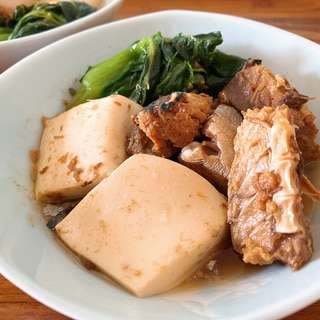 サバ味噌豆腐煮